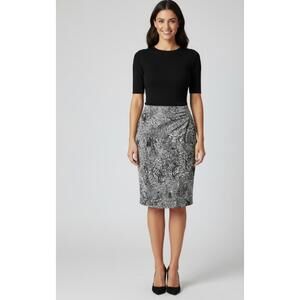 Luxury Italian Max Mara Print Skirt - Size European 42 (US 6)